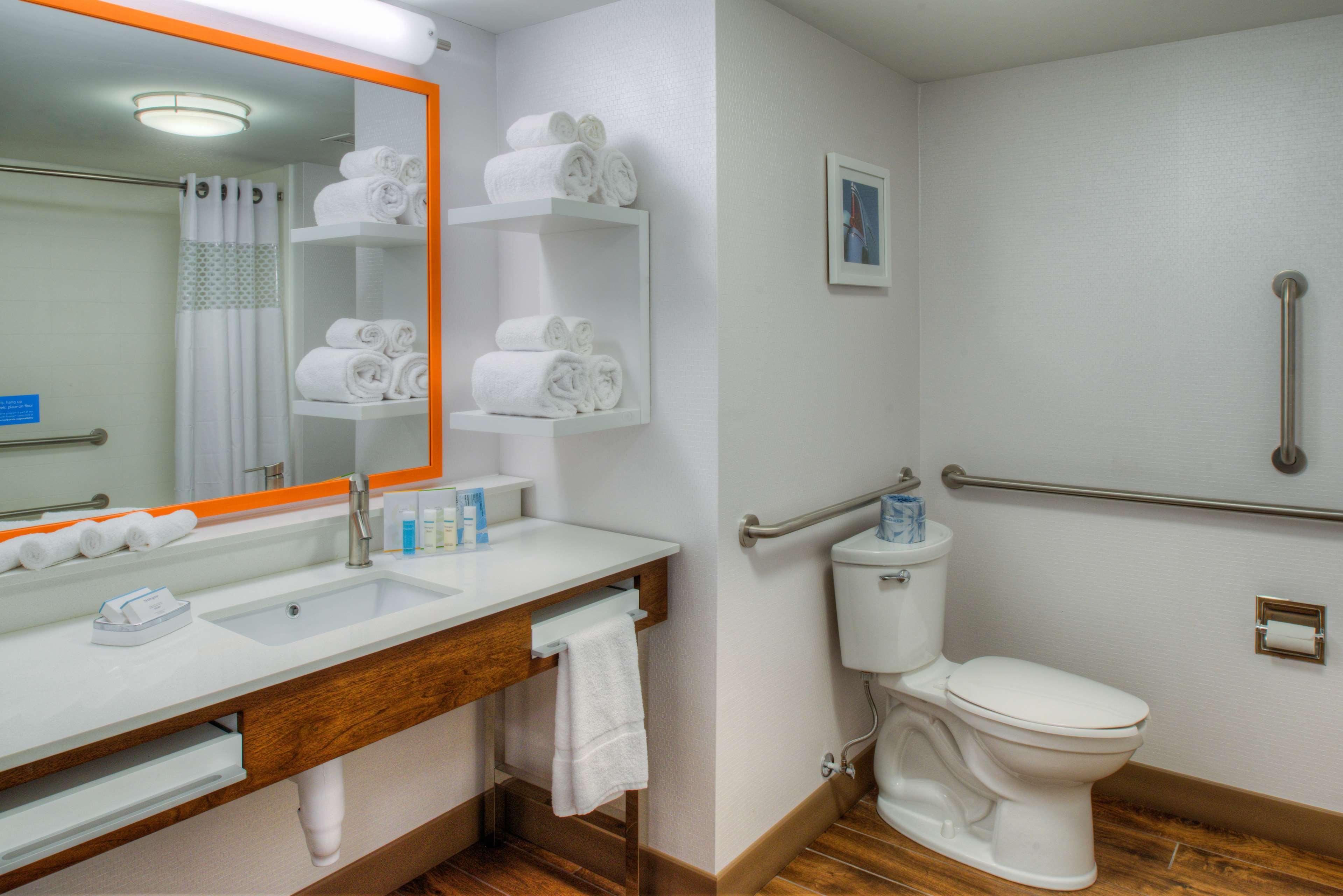 Hampton Inn & Suites Wixom/Novi/Detroit, Mi Экстерьер фото