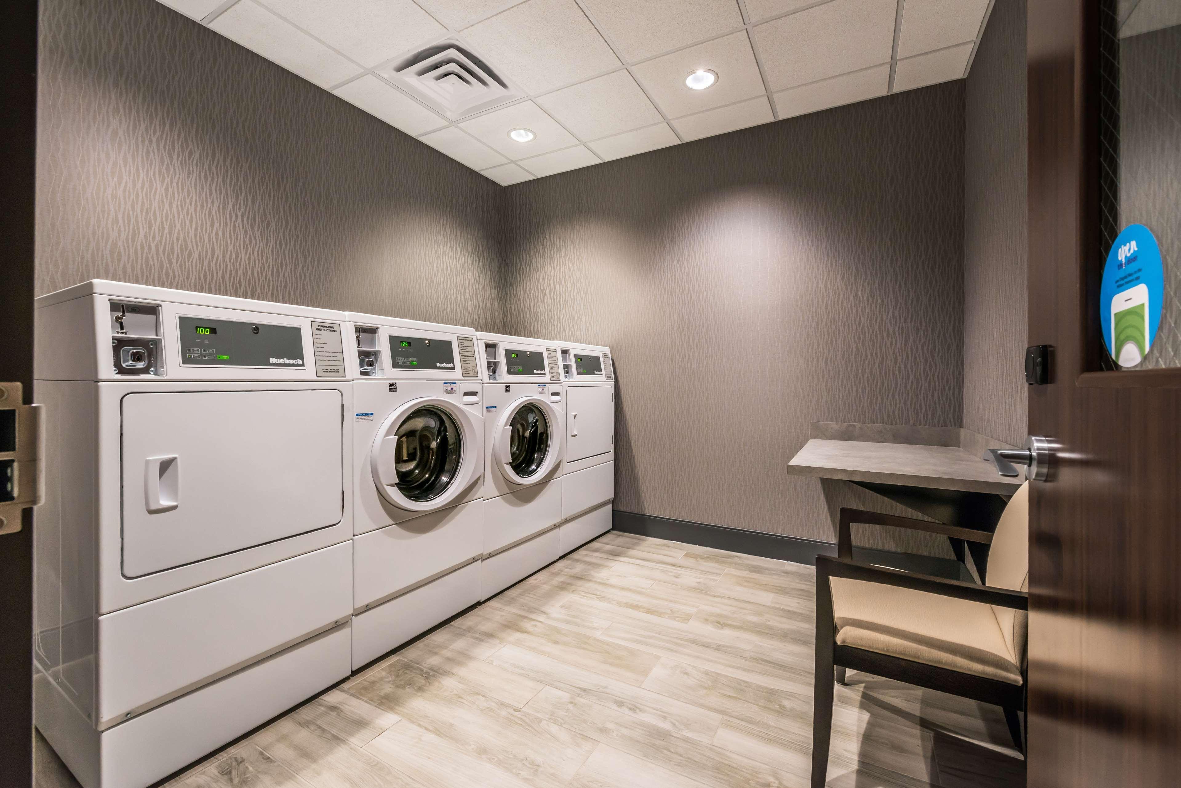 Hampton Inn & Suites Wixom/Novi/Detroit, Mi Экстерьер фото