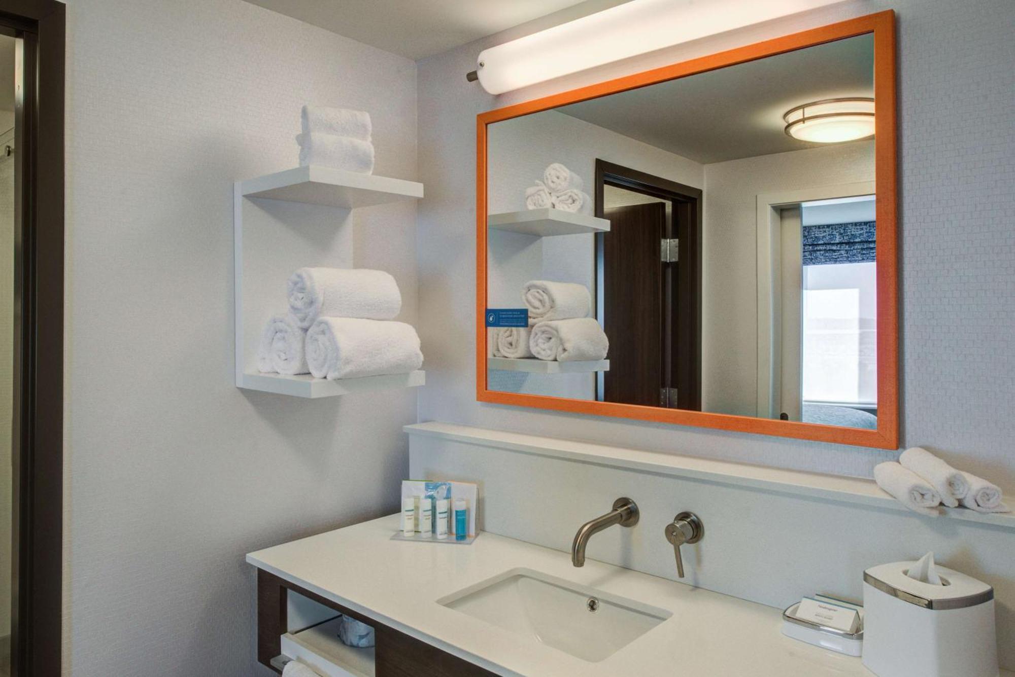 Hampton Inn & Suites Wixom/Novi/Detroit, Mi Экстерьер фото