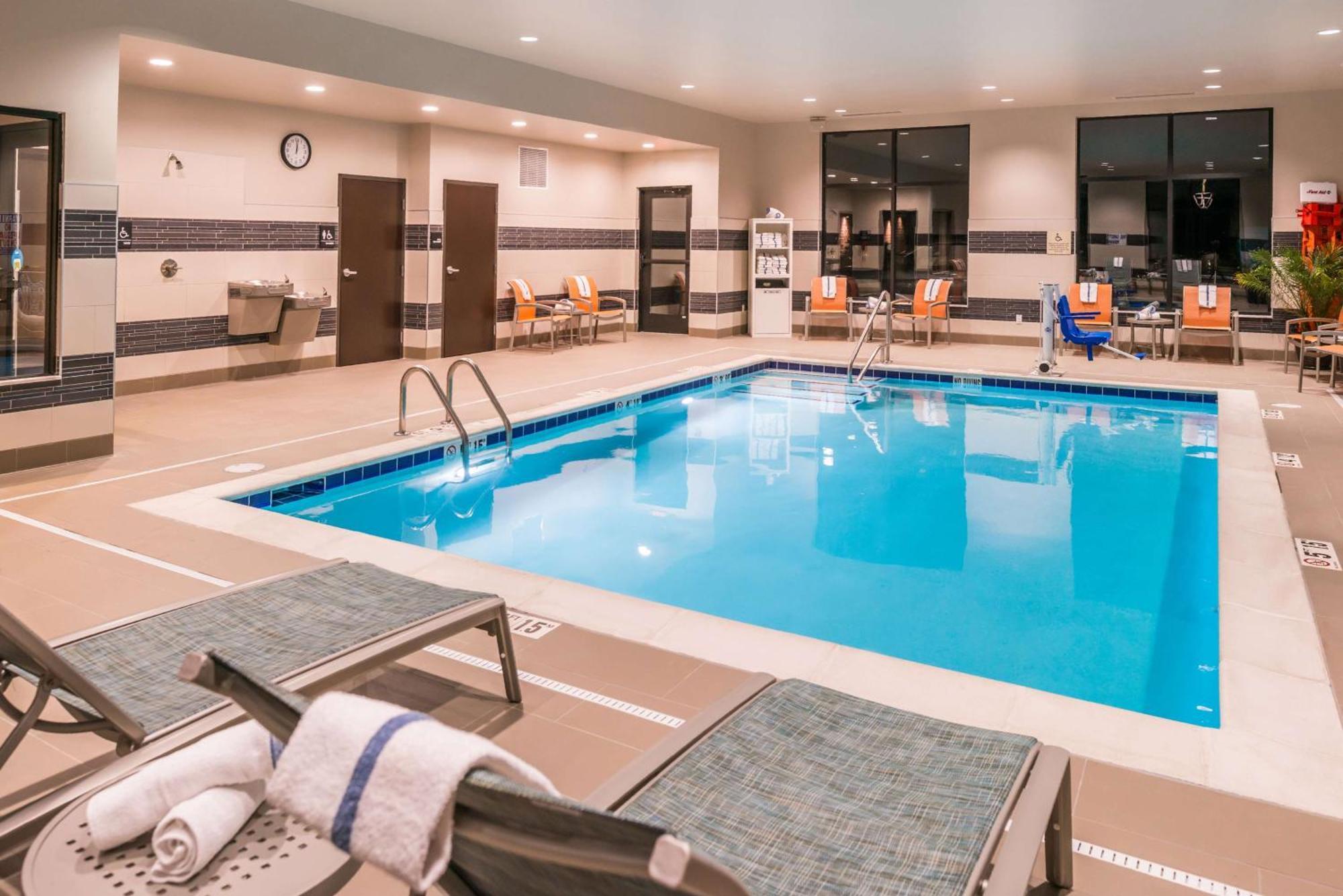 Hampton Inn & Suites Wixom/Novi/Detroit, Mi Экстерьер фото